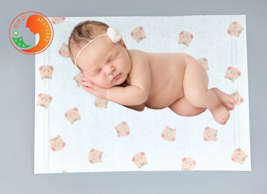 Lightweight Disposable Diaper Mat Versatile With Pattern Printing
